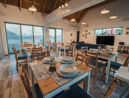 ゲストハウス Pensiunea Delta Drill スフントゥ・ゲオルゲ